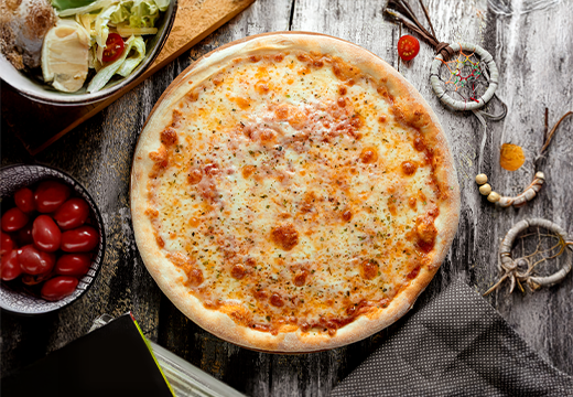 4 Peynirli Pizza